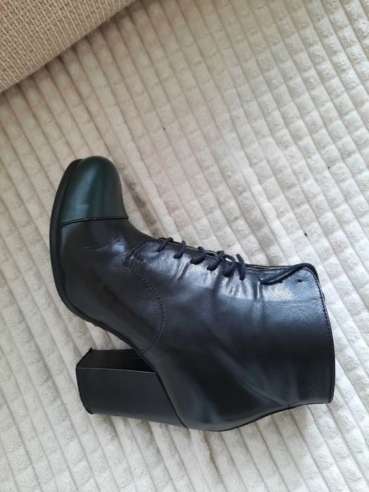 Дамски боти BATA естествена кожа