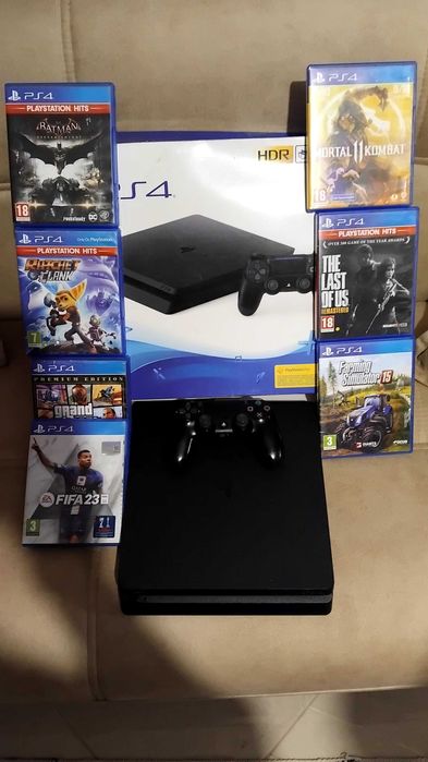 Продавам *PlayStation 4 Slim