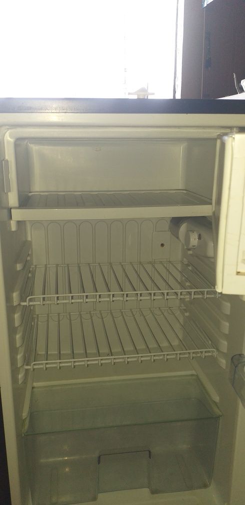 Холодилник кичкина