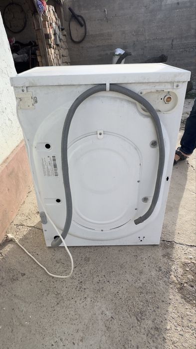 Стирални машина индезит