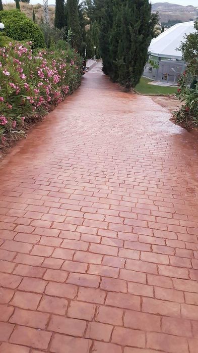 Beton amprentat si elicopterizat