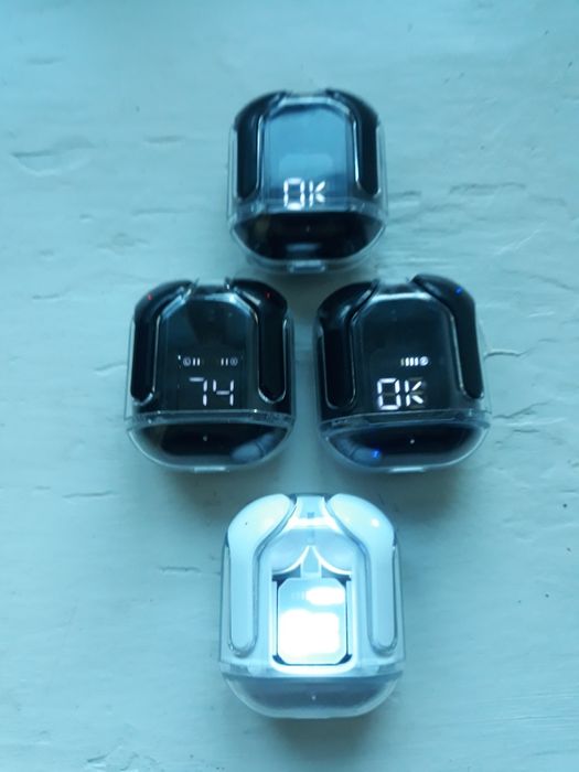 Беспроводные наушники.