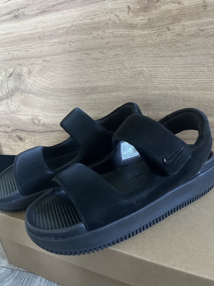 Сандали Nike calm