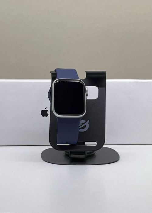 «Ломбард Белый » Актобе Apple Watch SE 40мм 2 серебристый арт.171236