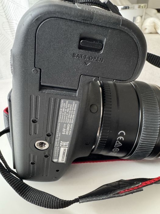 KiCanon Full Frame 6D Mark II + 50mm f1.4 la cutie!