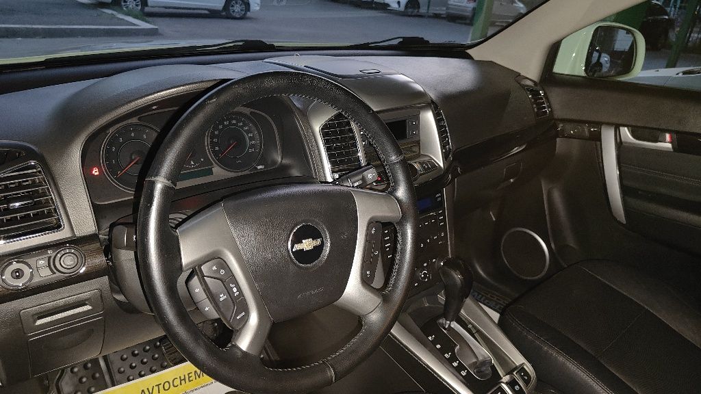 Chevrolet Captiva 3 2013 года в отличном состоянии