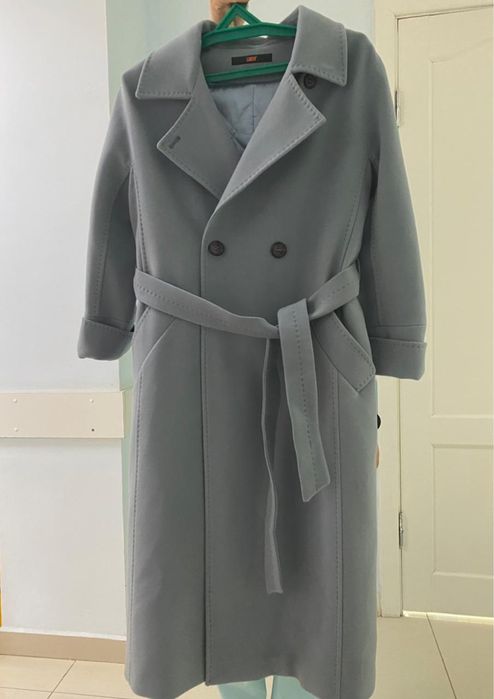 Продается осеннее пальто, новое