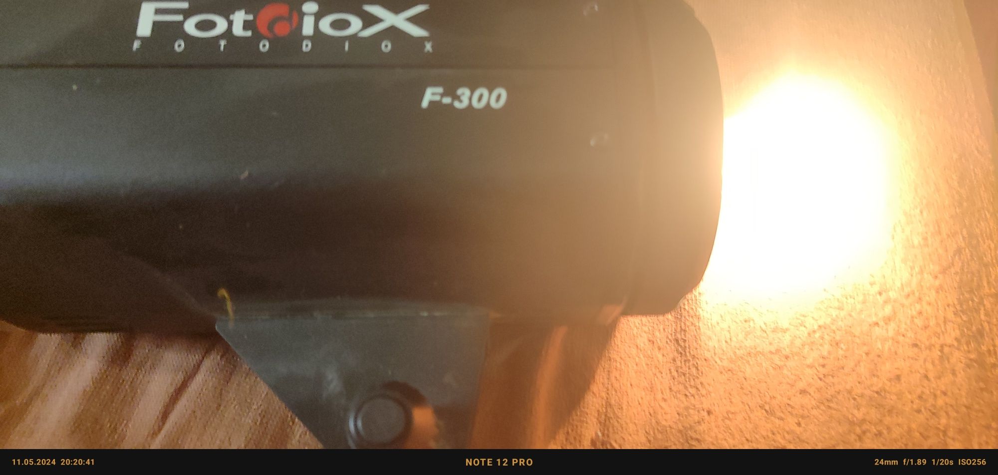 Профессиональный студийный свет fotodiox f-300