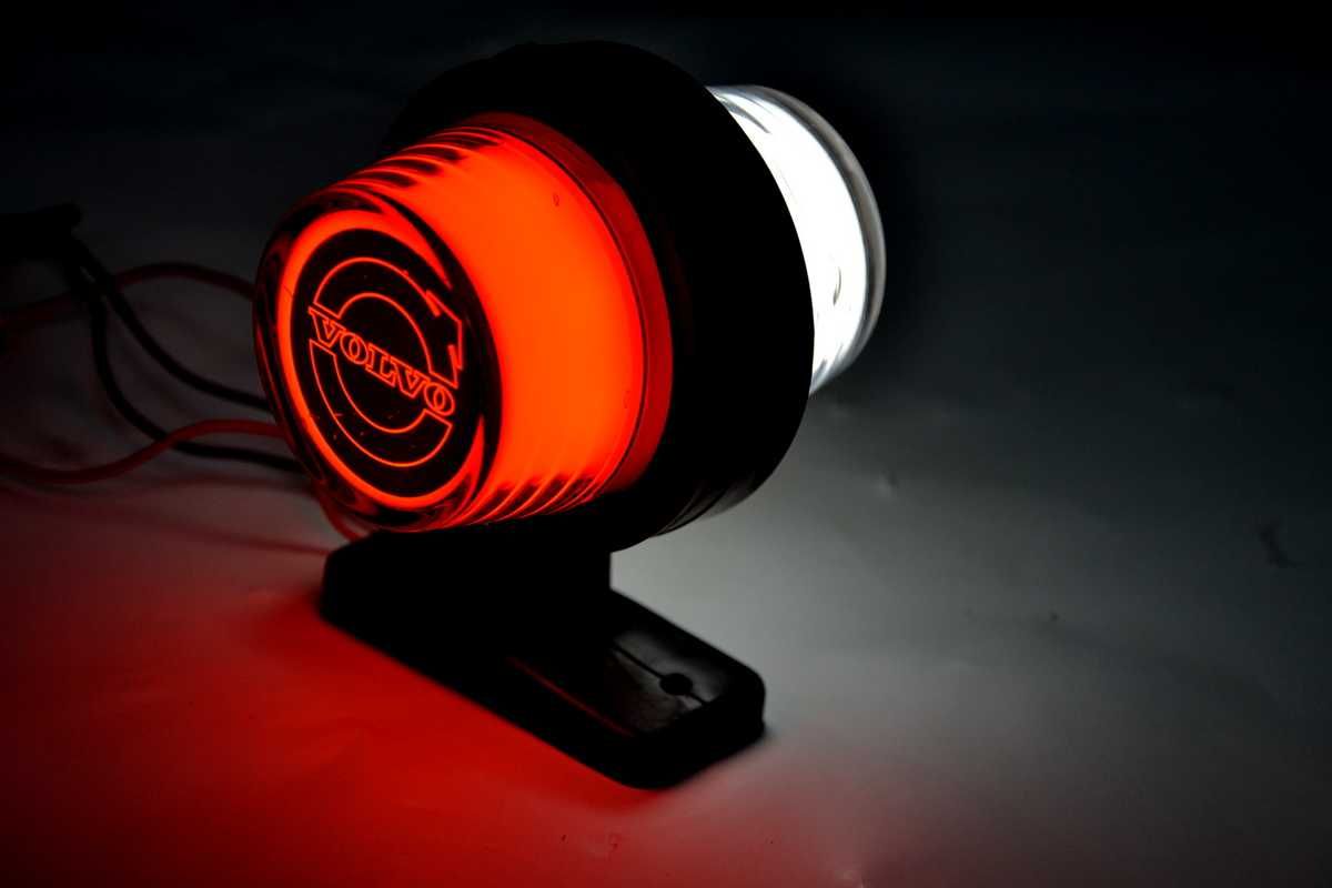 1бр. Лед LED НЕОН рогчета габарити червено-бяло 24V с лого VOLVO
