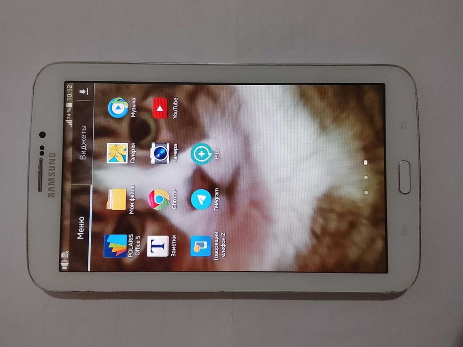 Samsung J8. 2_sim karta. 4G