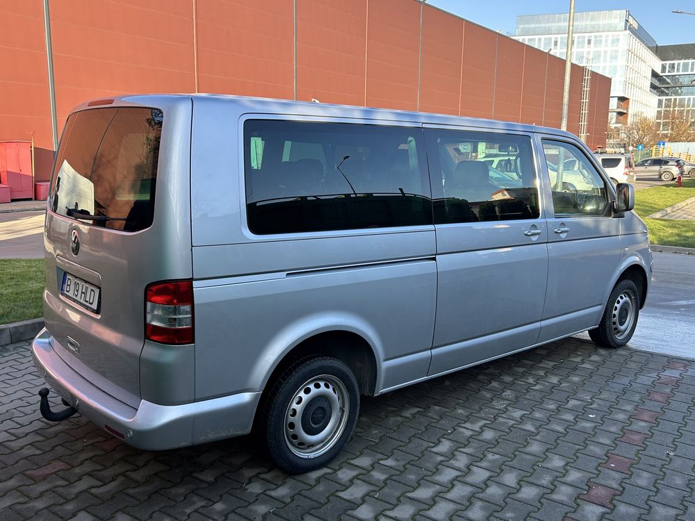 Volkswagen Caravelle  extra lung 2007 8 locuri climatronic impecabil