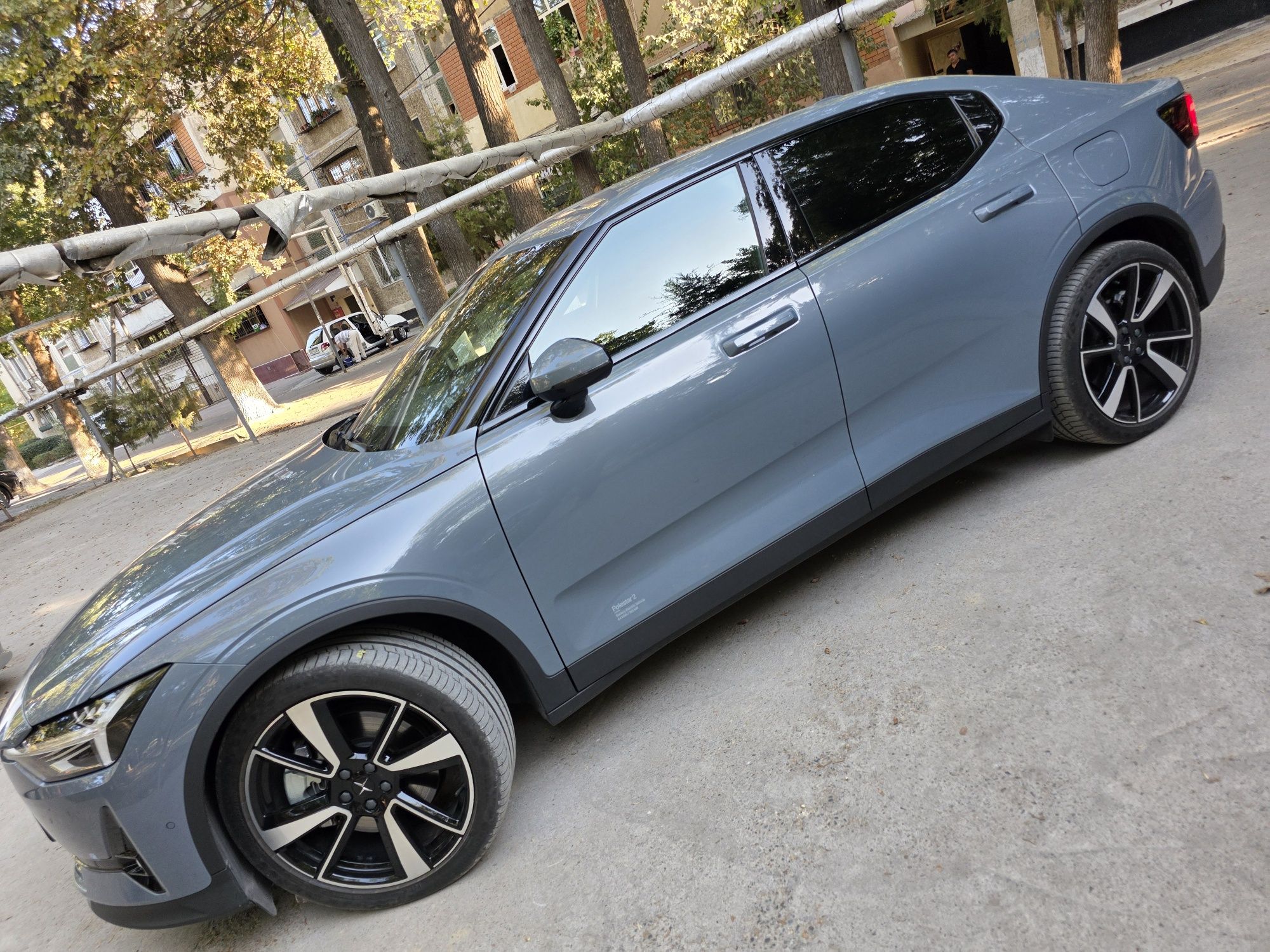 Volvo Polestar-2 СРОЧНО продаётся.