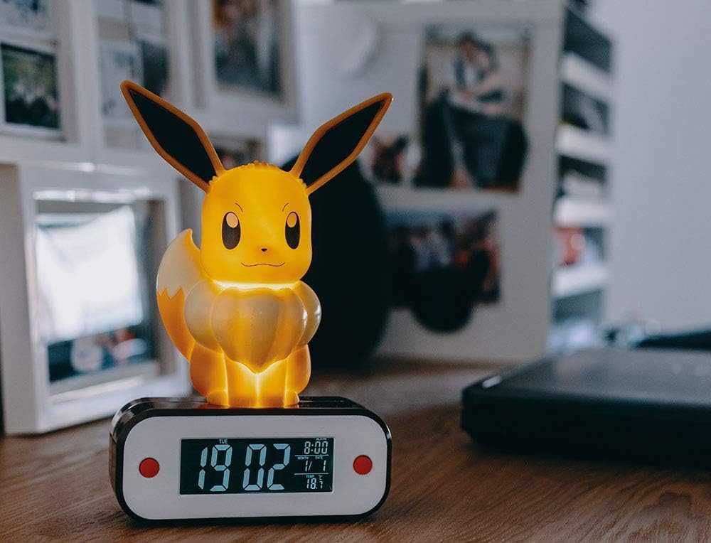 Teknofun 811370 Pokémon Eevee 3D Pokemon будилник и лампа