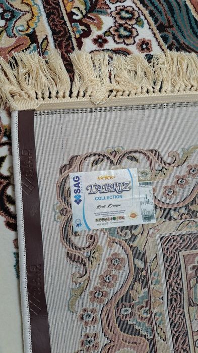 Гилам сотилади чиройли яхши янги