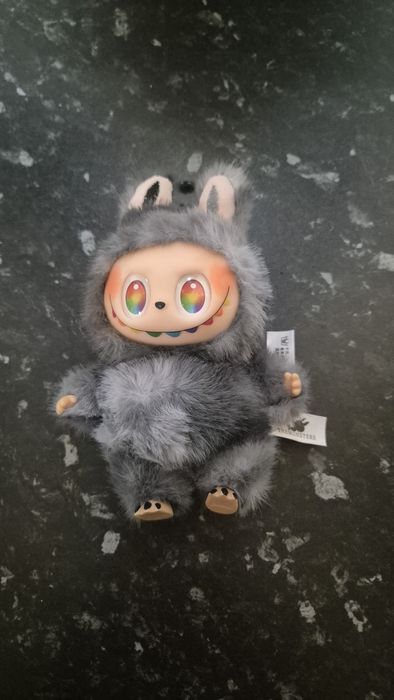 Labubu Big Into Energy(PopMart)