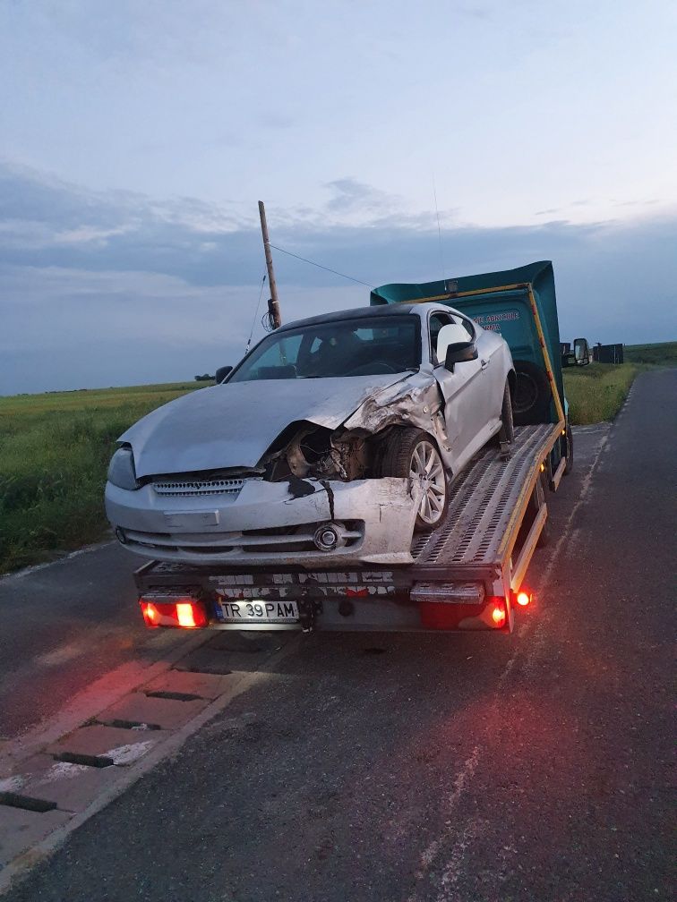 Tractări auto,transport auto si utilaje