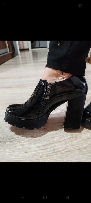 Продам ботильоны