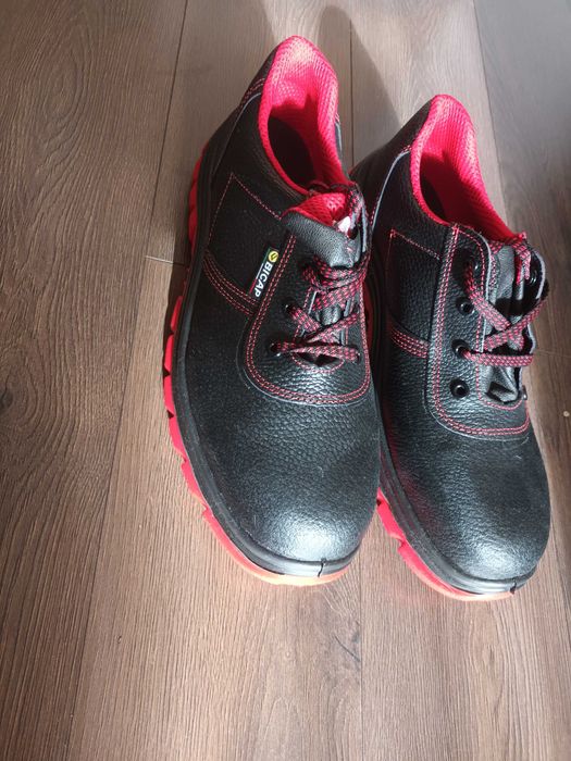 Pantofi Protectie Noi 45