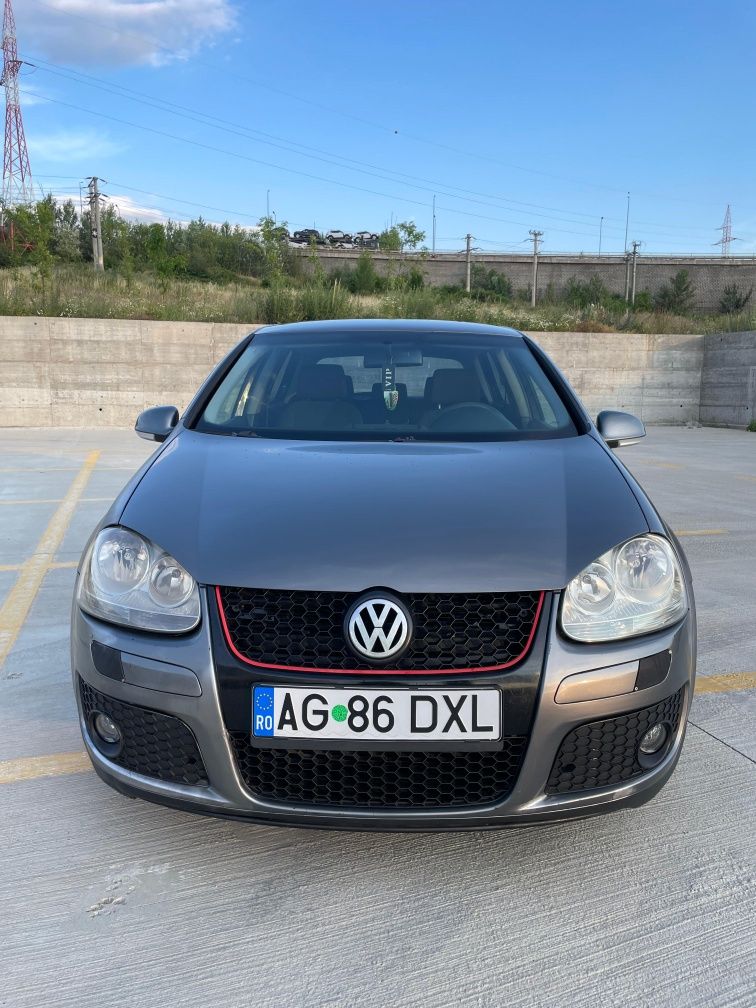 Golf 5 1.9 tdi 105cp