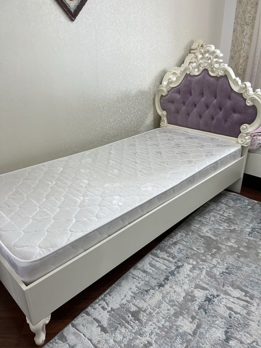 Продам односпальную кровать