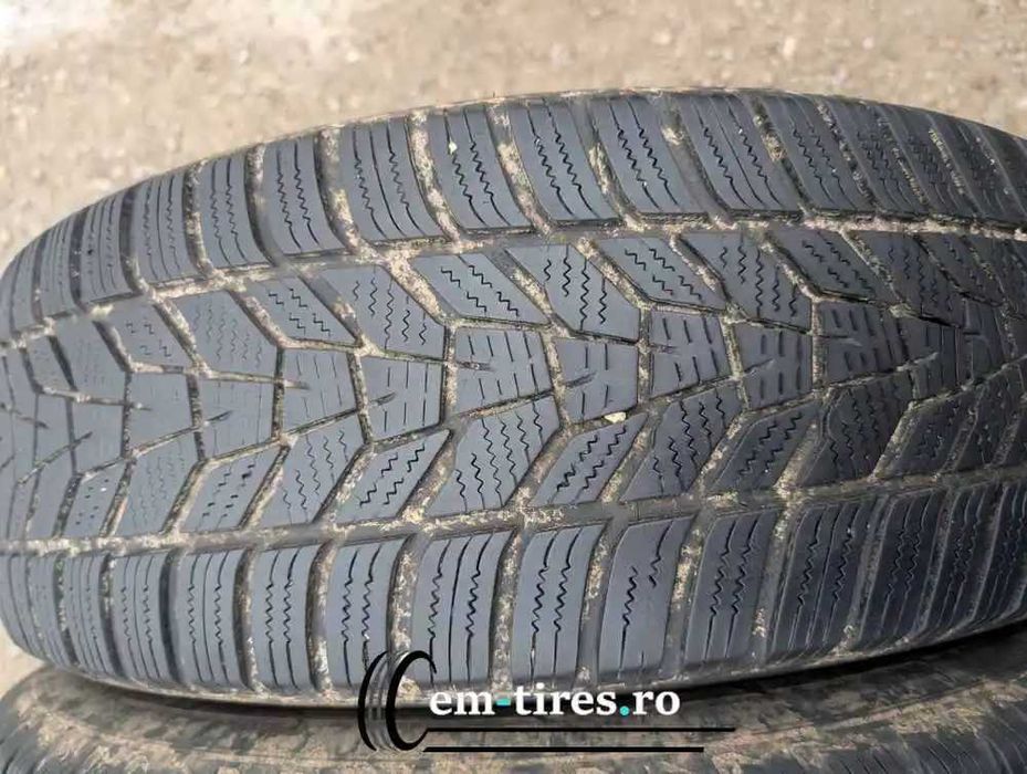 SET 2 Anvelope Iarna 235/65 R17 HANKOOK Winter Icept EVO 3 108V