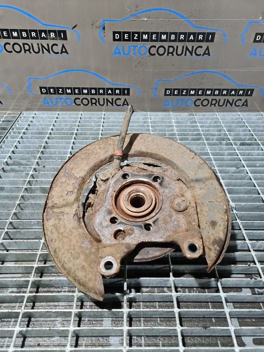 Fuzeta dreapta spate Nissan Qashqai 1.5 Dci 2007 - 2010 Manuala 6 Trepte K9K 430 Euro4 ...