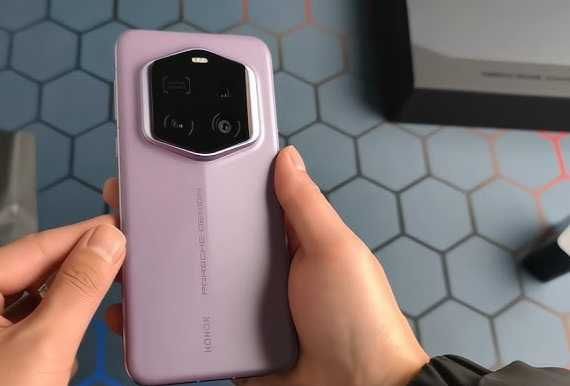 Honor Magic 7 RSR Porsche design 5G Dual sim с BG меню 5850mAh батерия