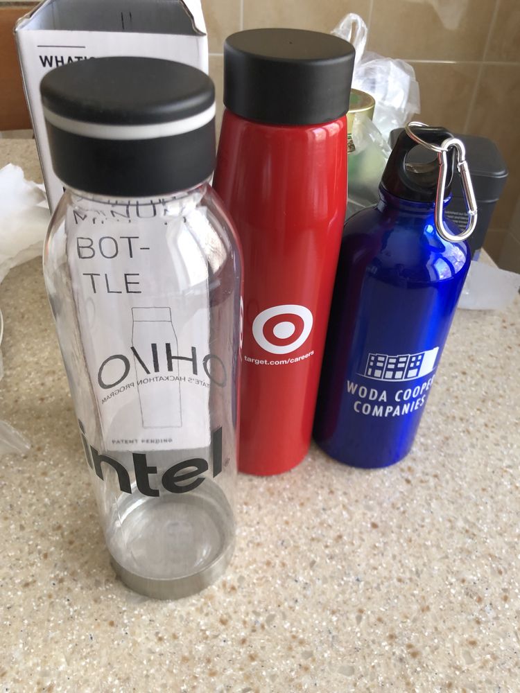 Новые металлические бутылки для воды и др жидкостей с карабином