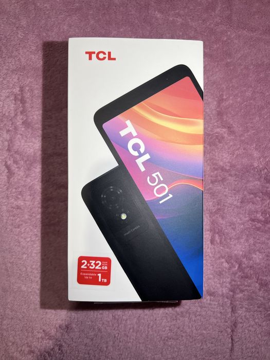 Vând telefon nou TCL 501