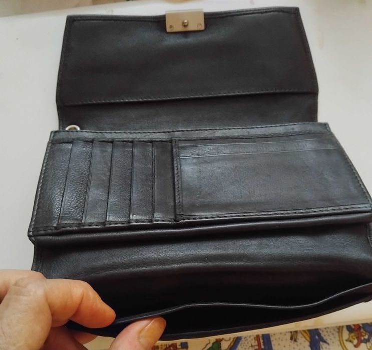 Дамско портмоне ест.кожа