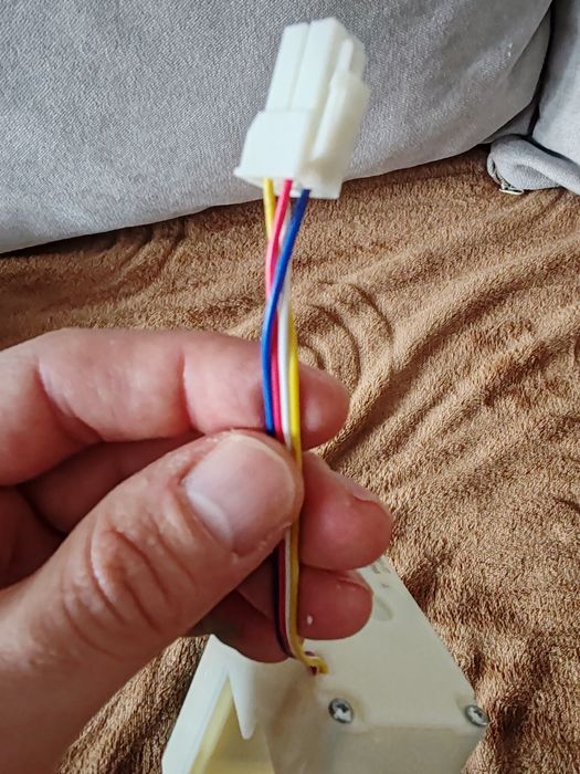 Termostat damper clapetă aer combina frigorifica Indesit Whirpool NOU