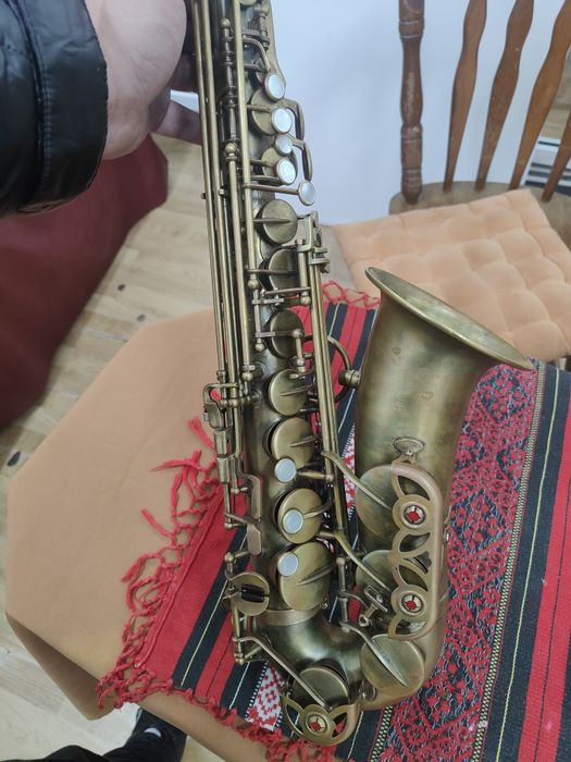 Vând Saxofon Yanagisawa In Stare Impecabila