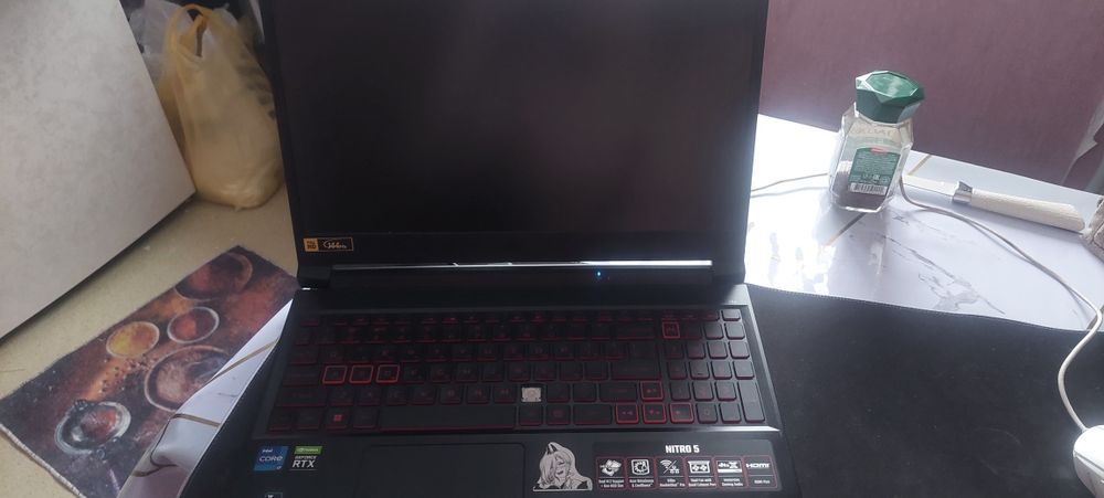 Продам ноутбук accer nitro 5 в идеальном состоянии