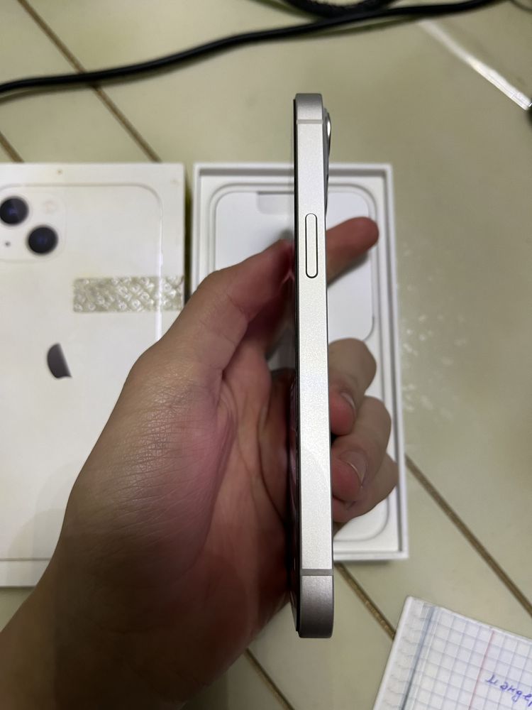 iPhone 13 128гб.
