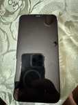 Iphone 11, 64 GB 2 buc, Pe negru si mov.