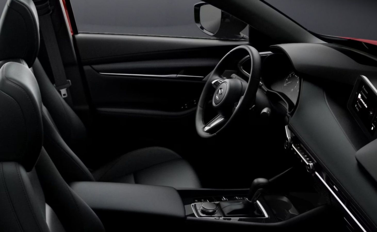 Mazda 3  MHEV Mild hybrid
 HB G122 Plus SO ST AT6