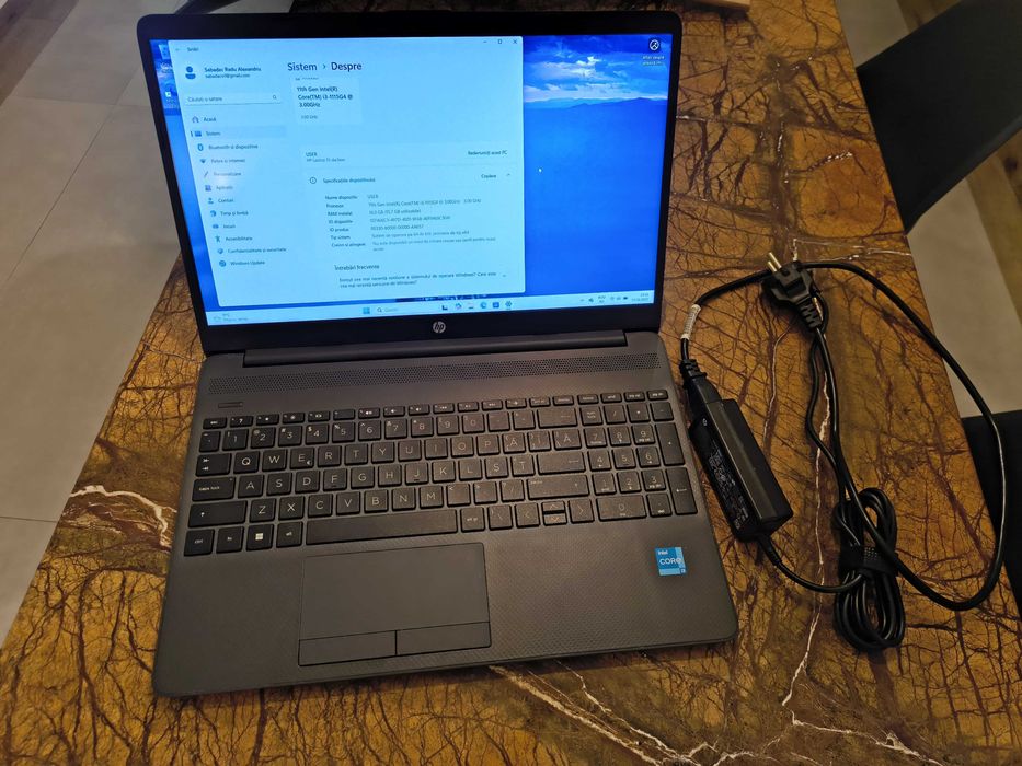 Laptop HP 15-dw3054nq
 Vând  Laptop HP 15-dw3054nq