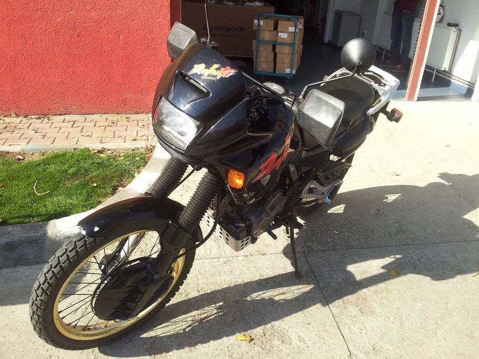 Honda Dominator 650