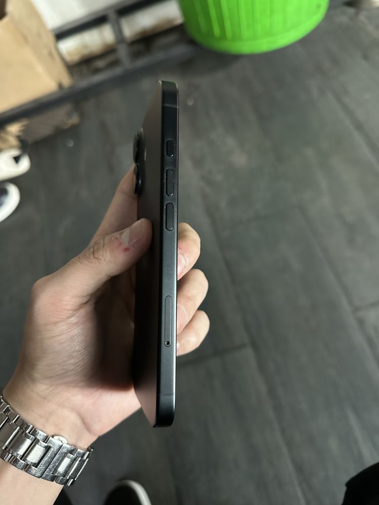 Iphone 16/Айфон 16