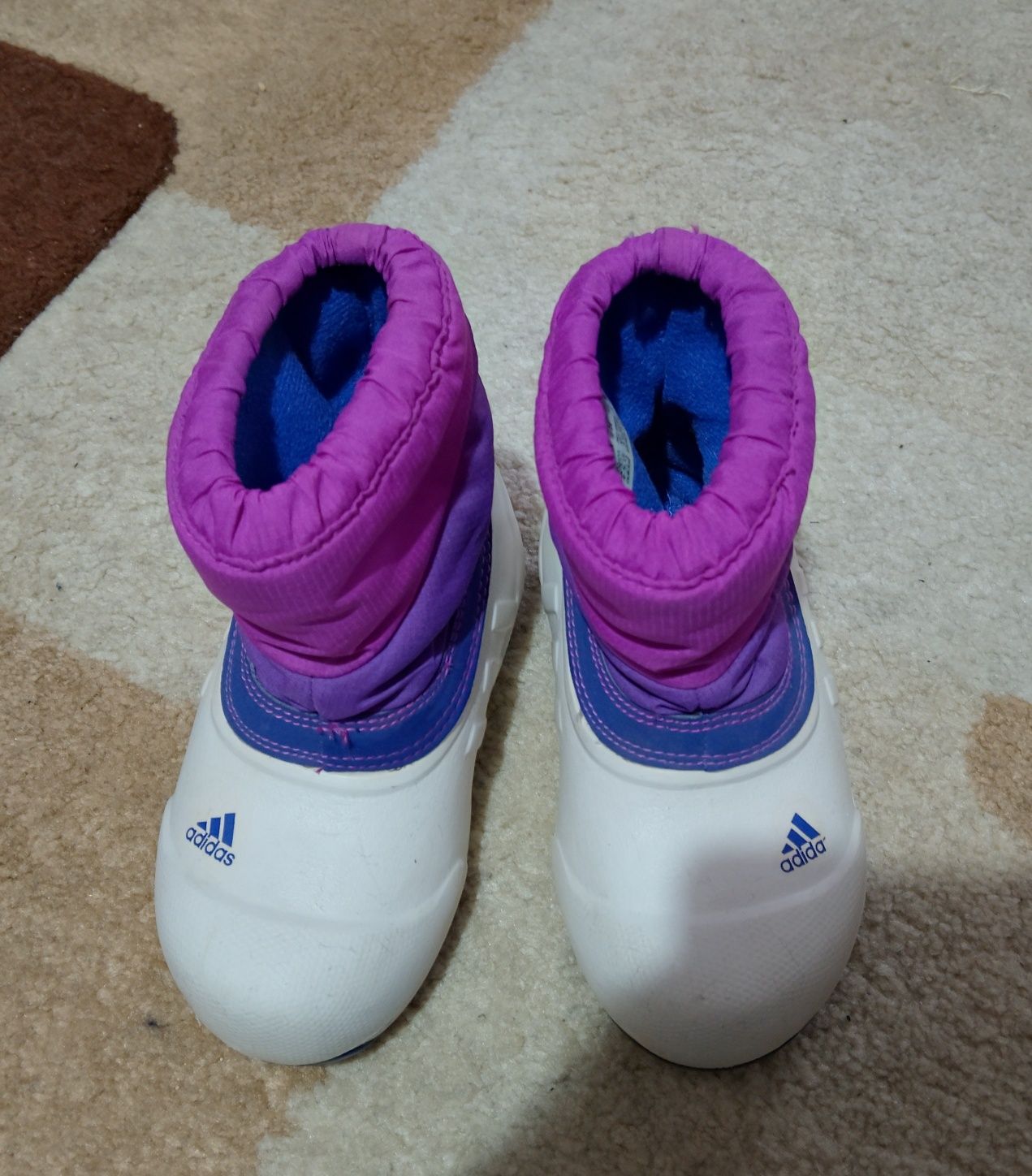 Ботушки за момиче adidas