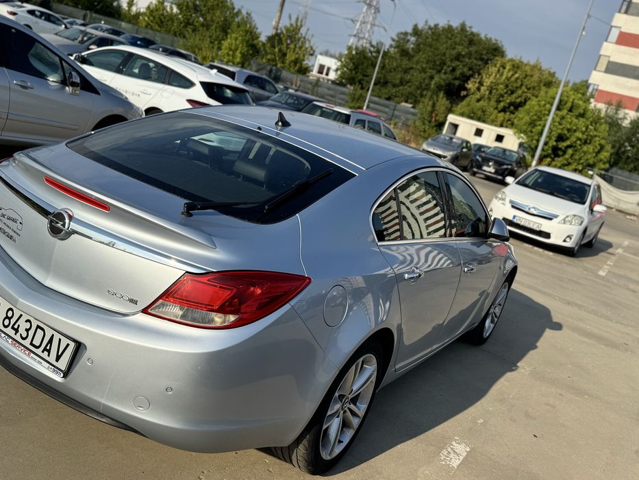 Opel Insignia 2.0. Ecoflex . 2013