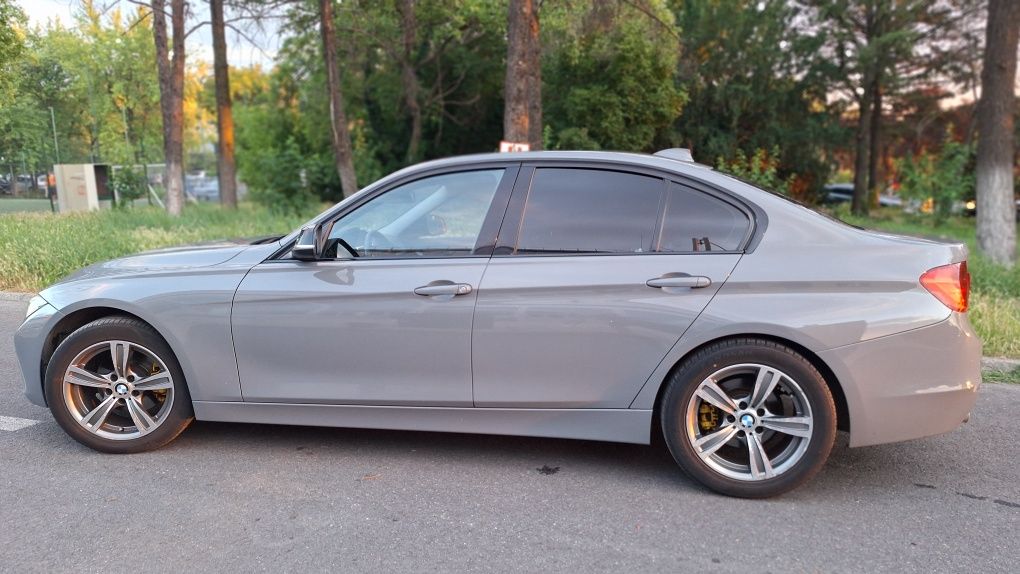 BMW 320D F30 Luxury-Nardo Grey