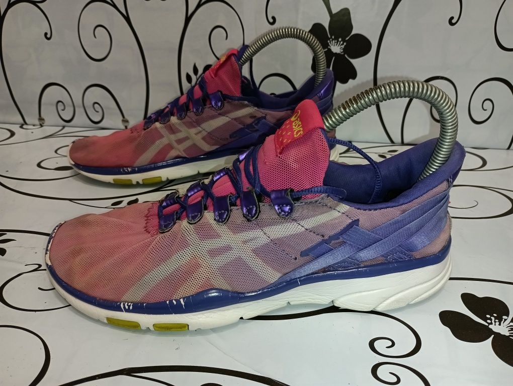 Asics Training N37,5- 26 лв