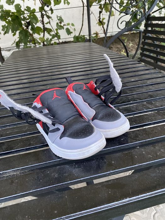 Adidasi copii marime 31