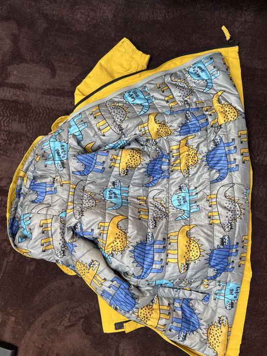 Geaca galbena Cool Club