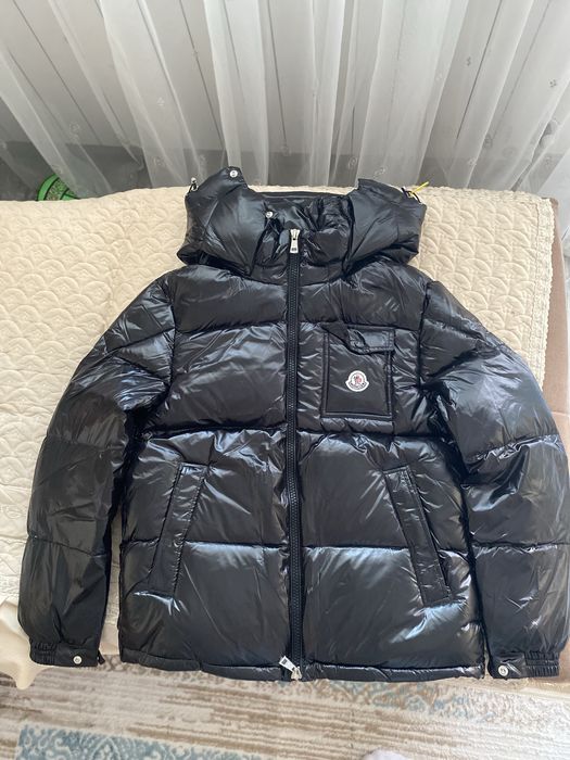 Зимний пуховик Moncler Enfant