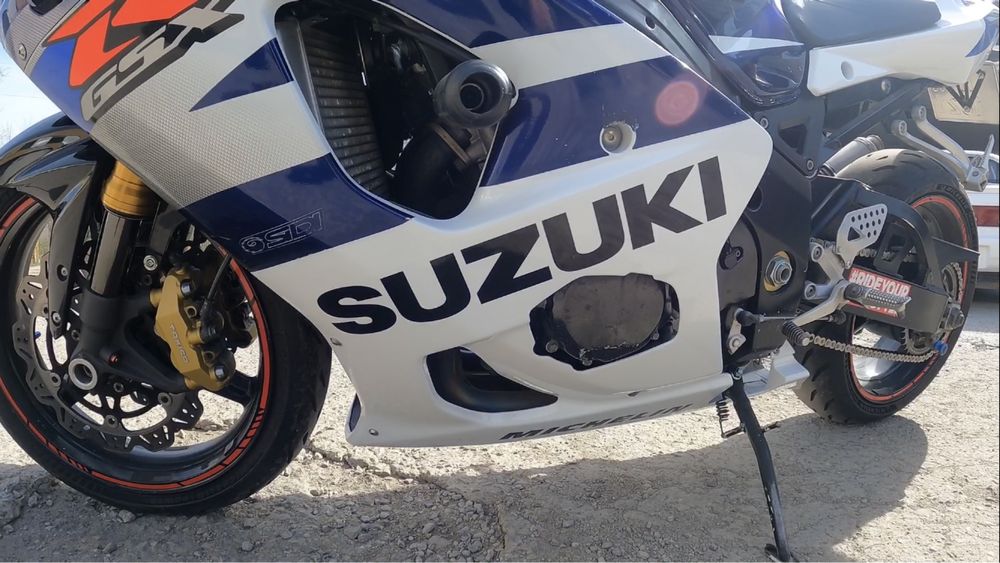 Стикери Suzuki GSX R1000