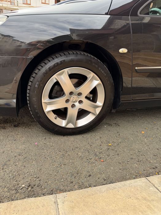 Продавам Peugeot 407