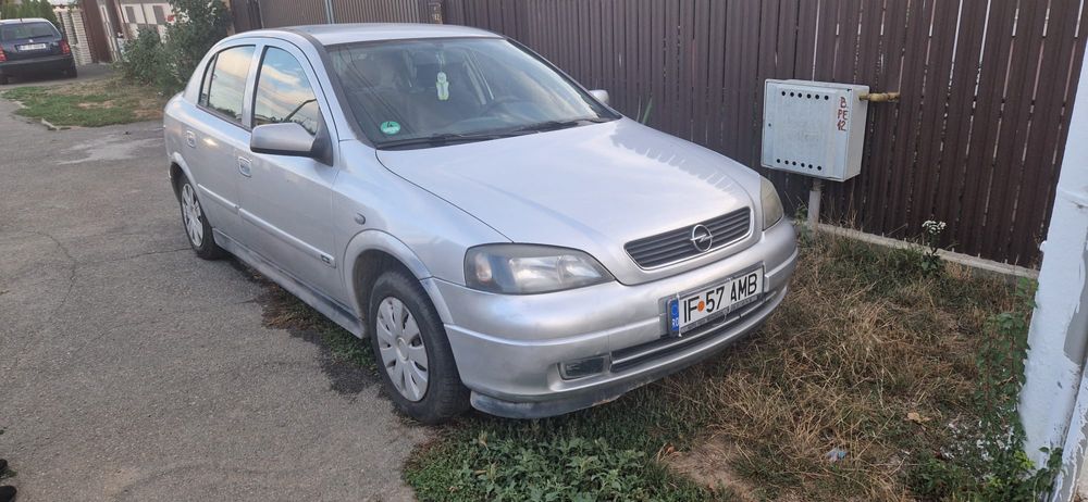 Opel Astra 2003 noiembre