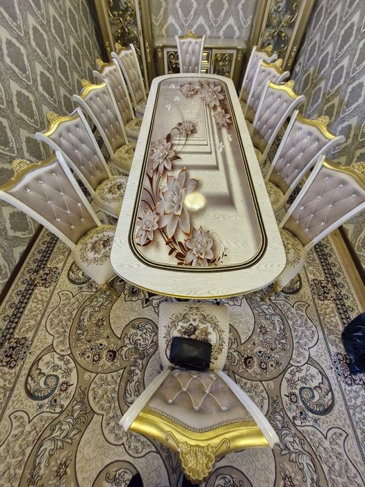 12 кишилик стол стул